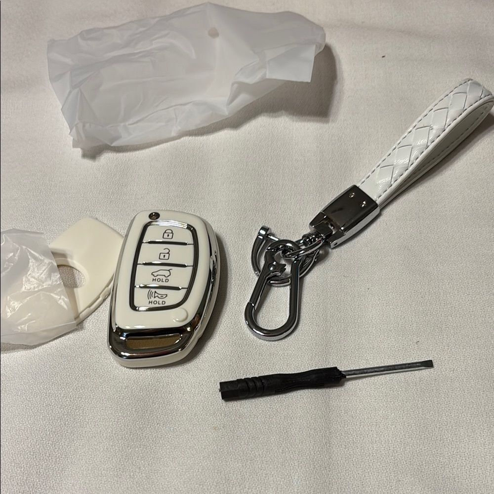 Hyundai KeyFob/lanyard key holder